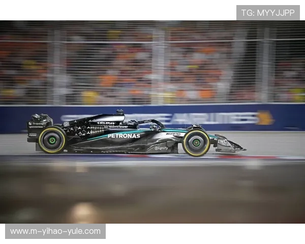 梅赛德斯全力冲刺新赛季F1赛道展现极速竞争实力