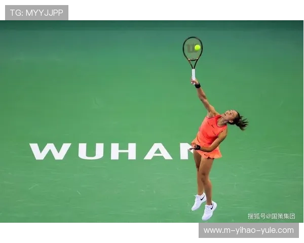 网球赛场最新动态：顶级球员激烈角逐引发球迷热议